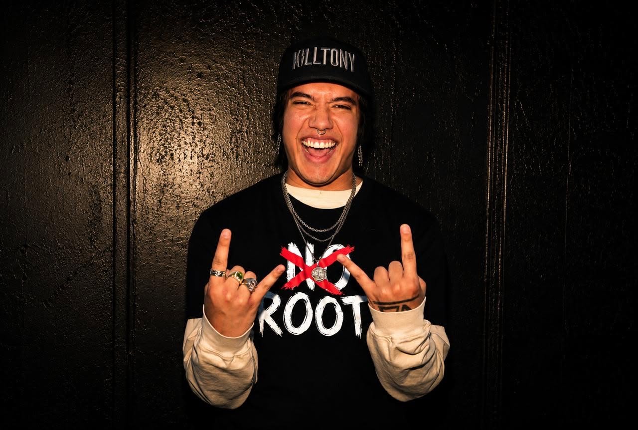 Tiger — Guitar & Vocals